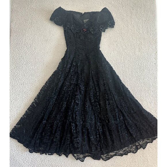 Cachet Dresses & Skirts - Vintage 80s Lace Gown Boat Neck Off Shoulder Pettiskirt Witchy Goth